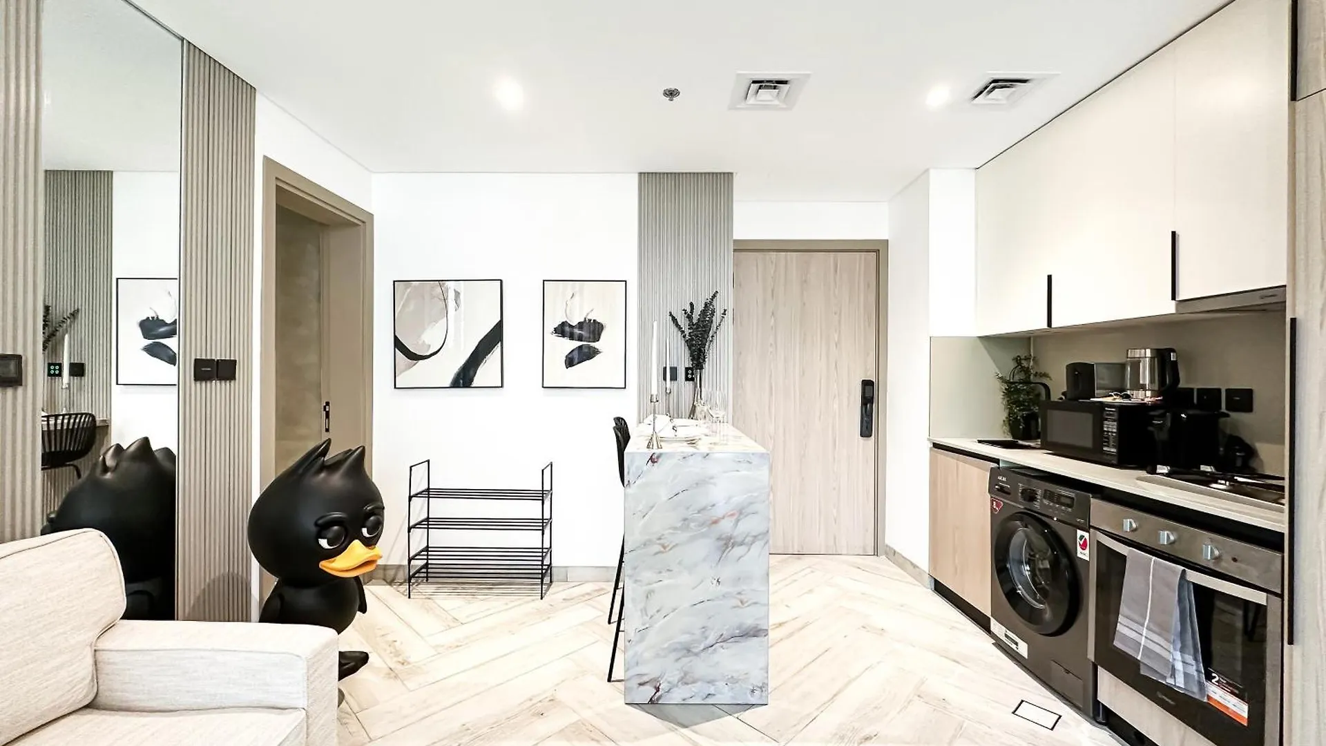 Indulge In A Regal Retreat At Jvc Apartment Dubai