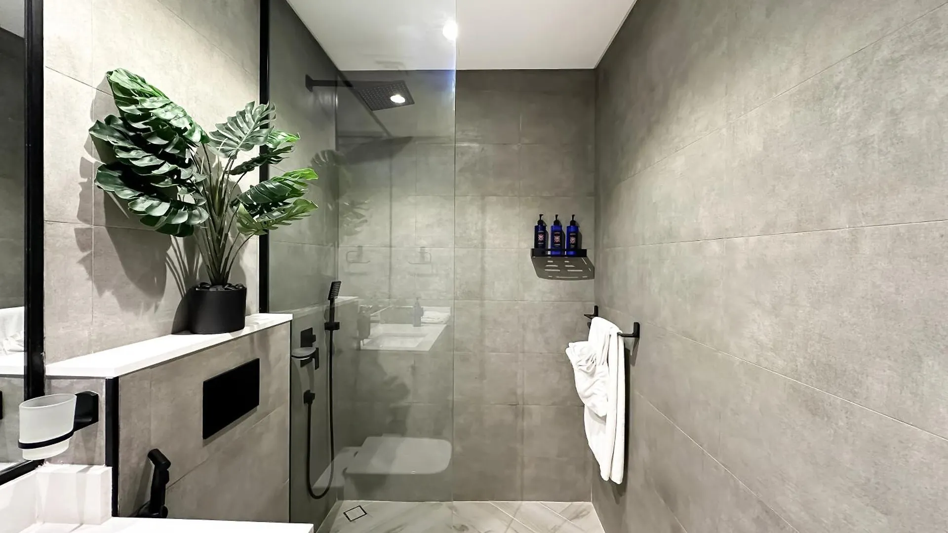 Indulge In A Regal Retreat At Jvc Apartment Dubai